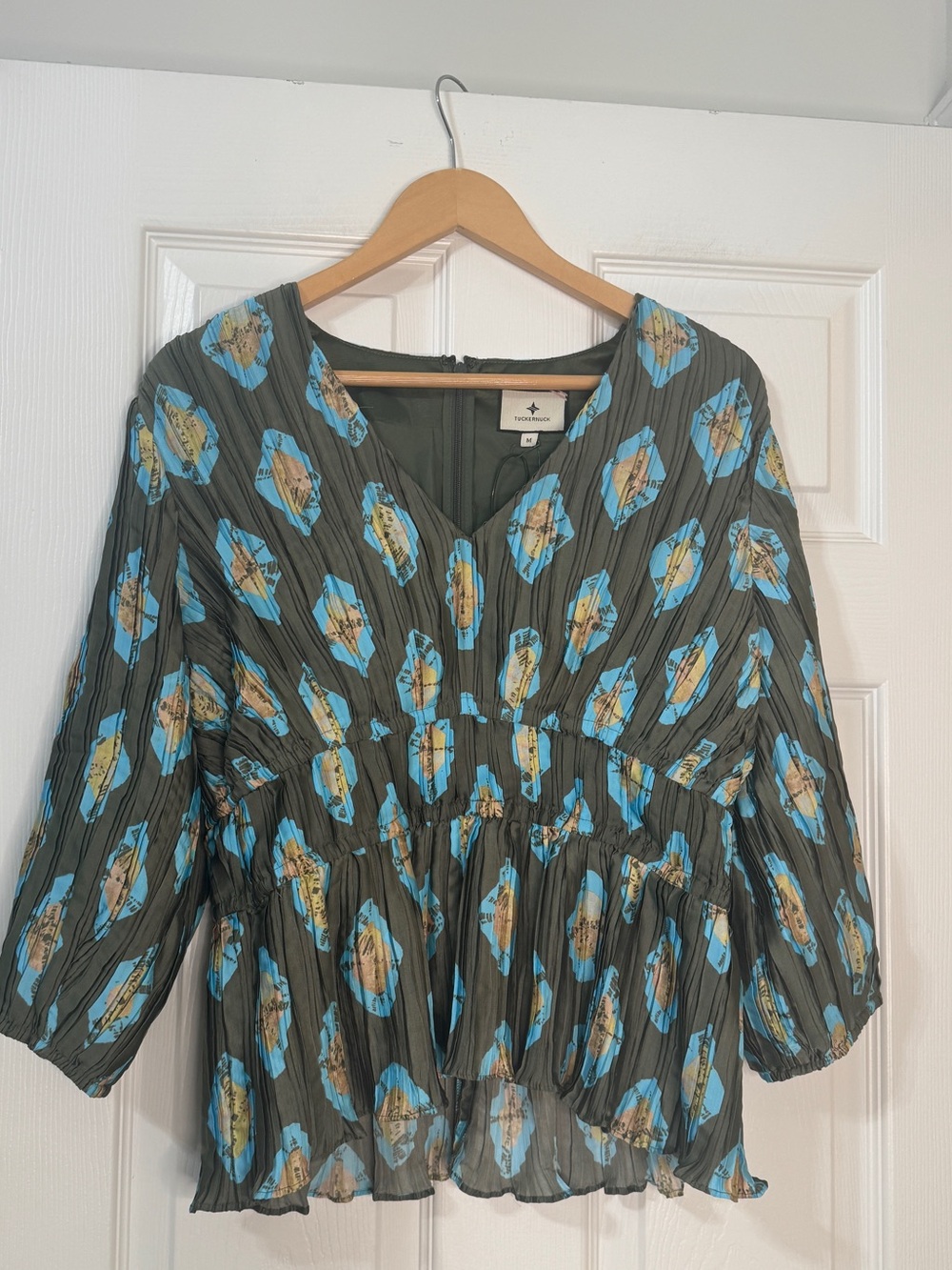 NWT Tuckernuck diamond print top - Picture 5 of 9